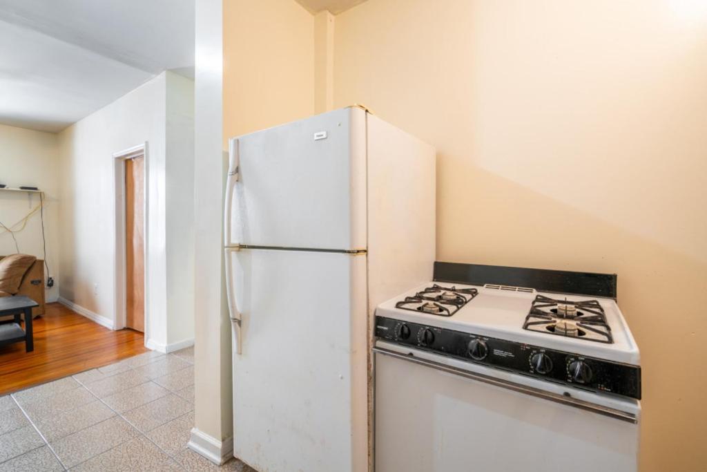 Eastern Parkway Guest House New York Exterior photo